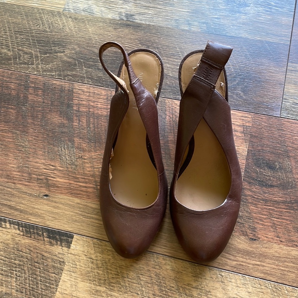 Nine West sling back pumps